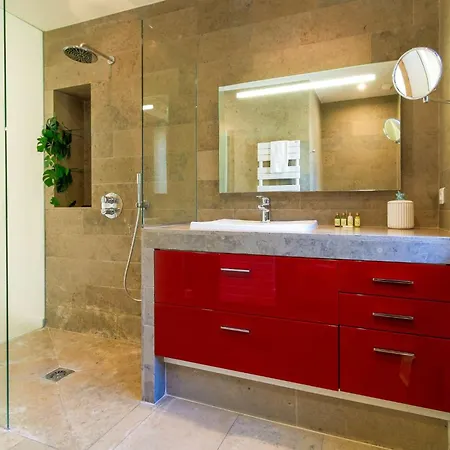 Select'sohome - Pour 8 Personnes Avec Jacuzzi, Vue Et Parking Au Coeur Du Lavandou ! - Moun Pantai Le Lavandou